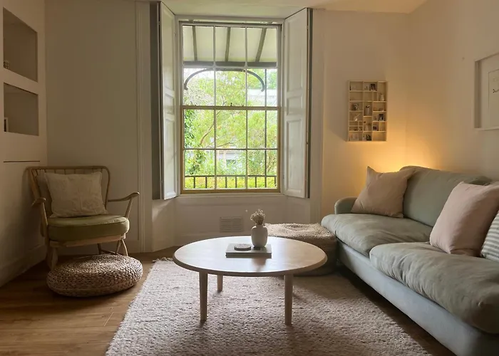 Cosy, Convenient Flat In Falmouth
